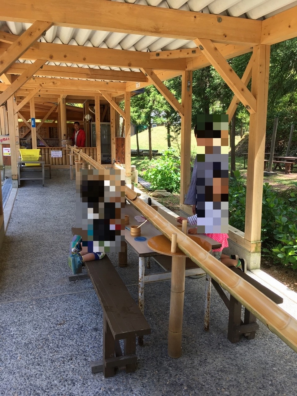 滋賀県 グリム冒険の森 子連れキャンプにおすすめ 遊具たくさん 流しそうめんに五右衛門風呂も わくわくもんだ